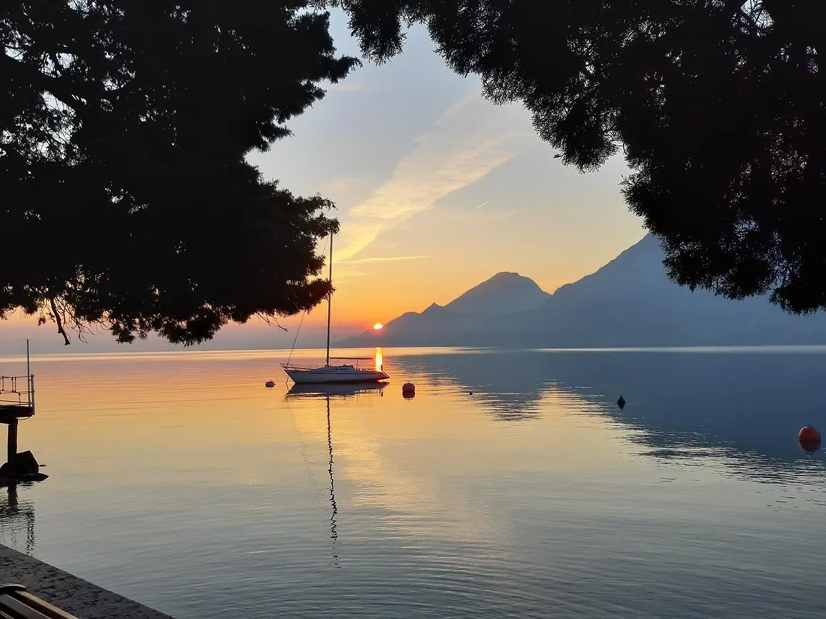 Apartment Appartamenti Prima Luce Brenzone sul Garda