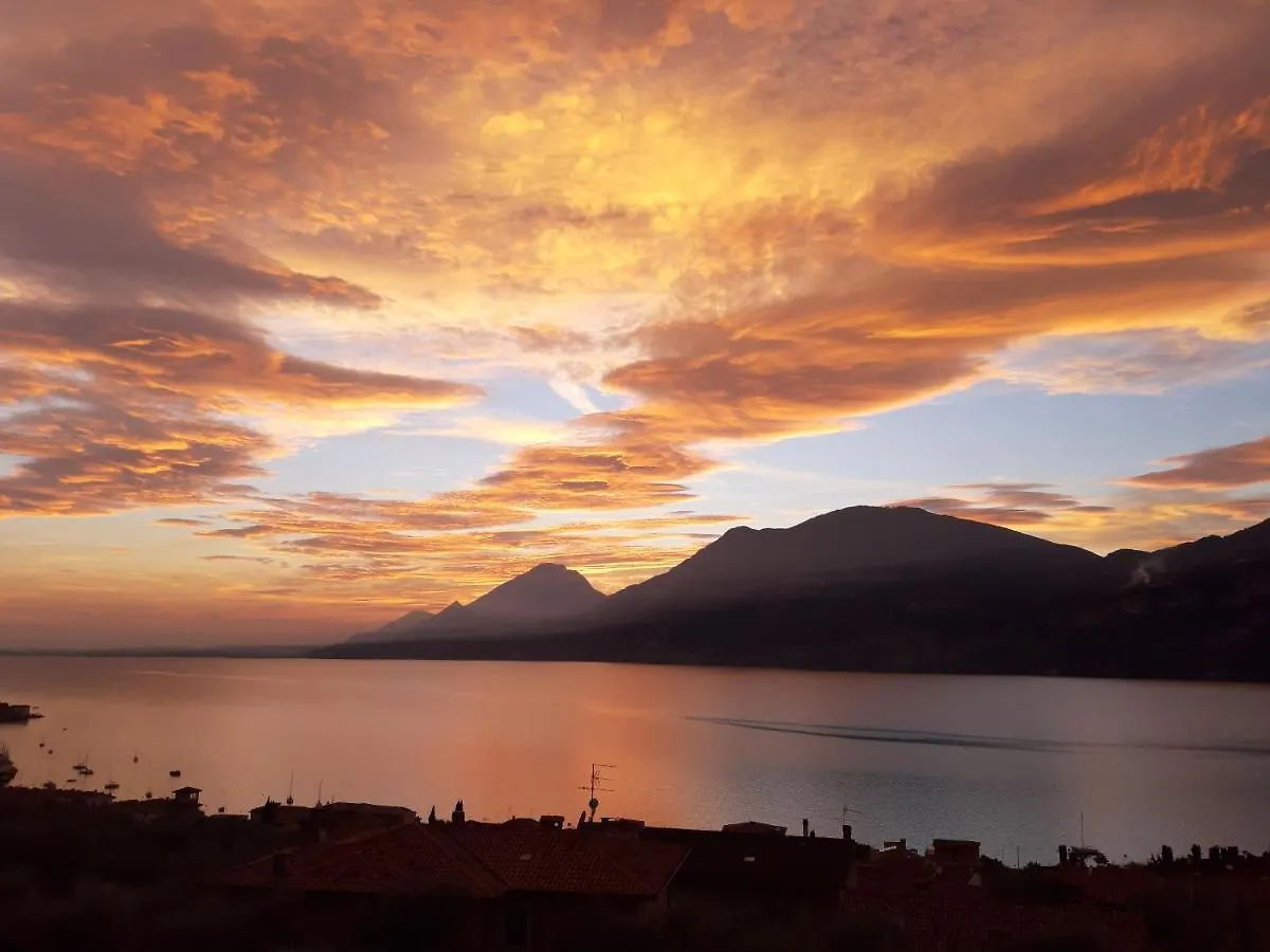 Appartamenti Prima Luce Brenzone sul Garda