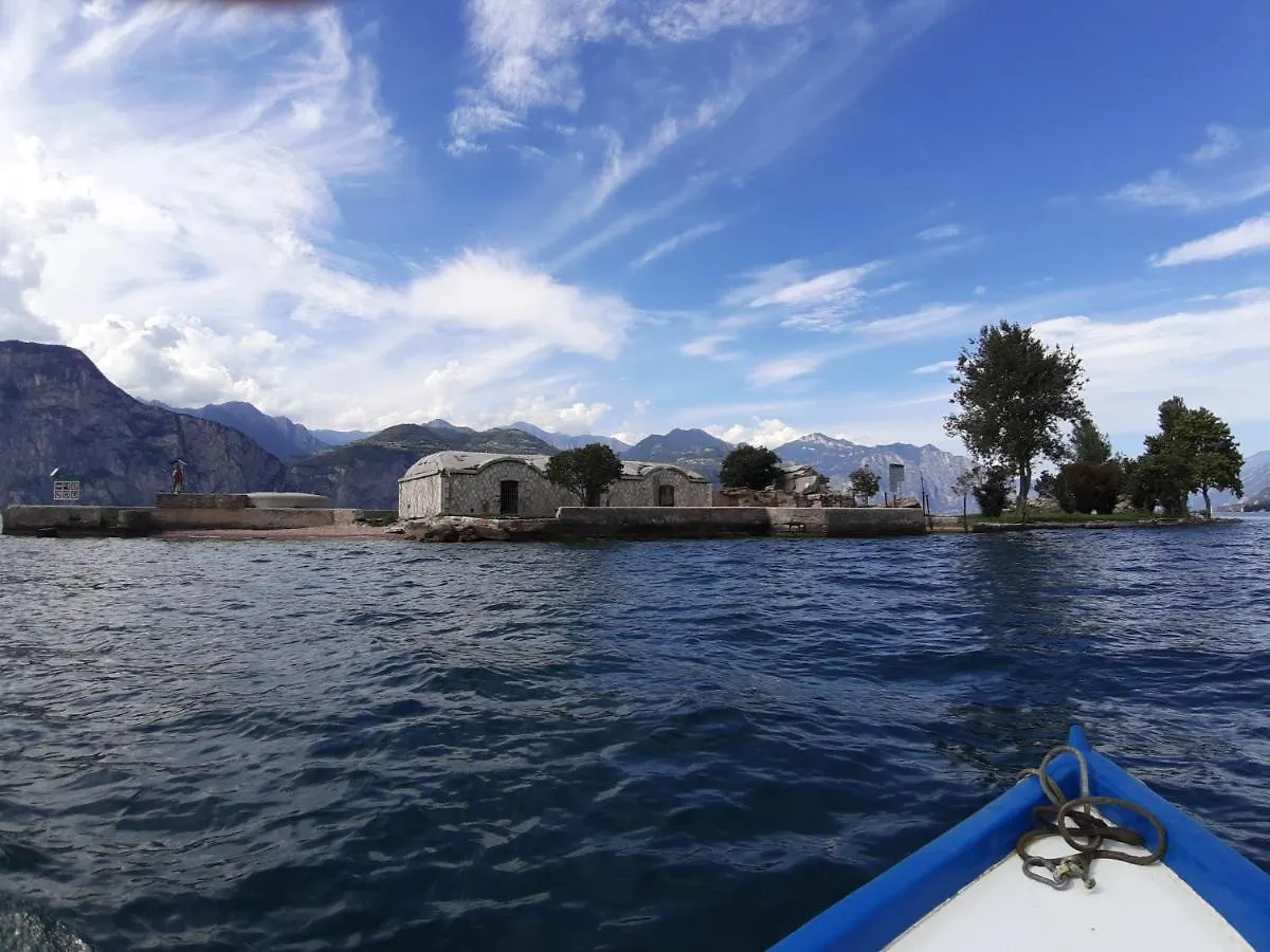 Appartamenti Prima Luce Brenzone sul Garda 0*,