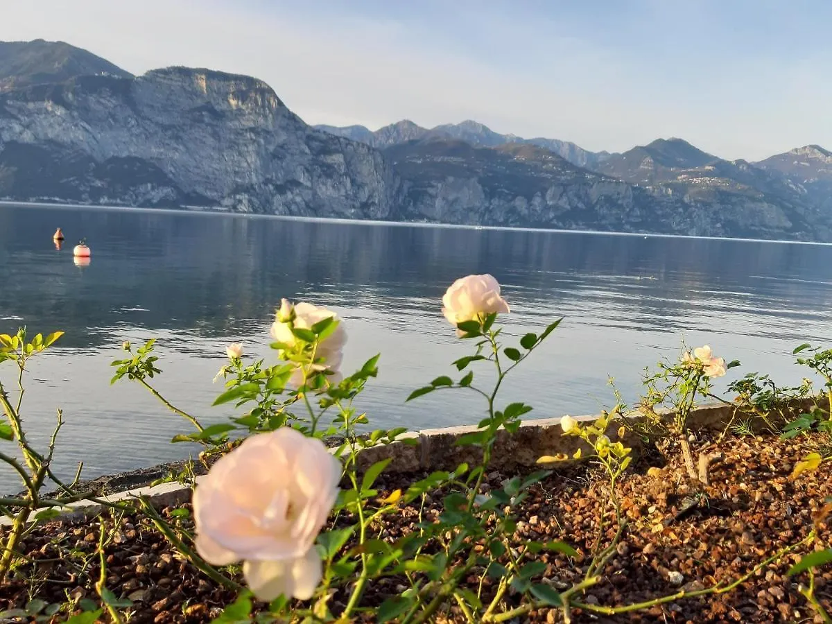 Appartamenti Prima Luce Brenzone sul Garda