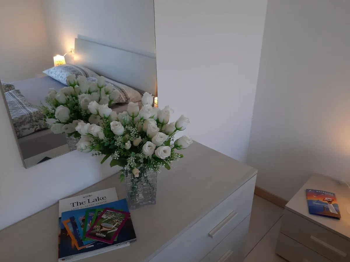 Appartamenti Prima Luce Brenzone sul Garda Apartment
