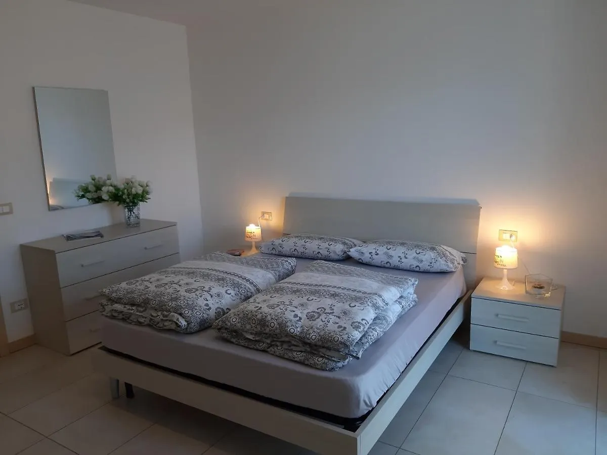 Apartment Appartamenti Prima Luce Brenzone sul Garda