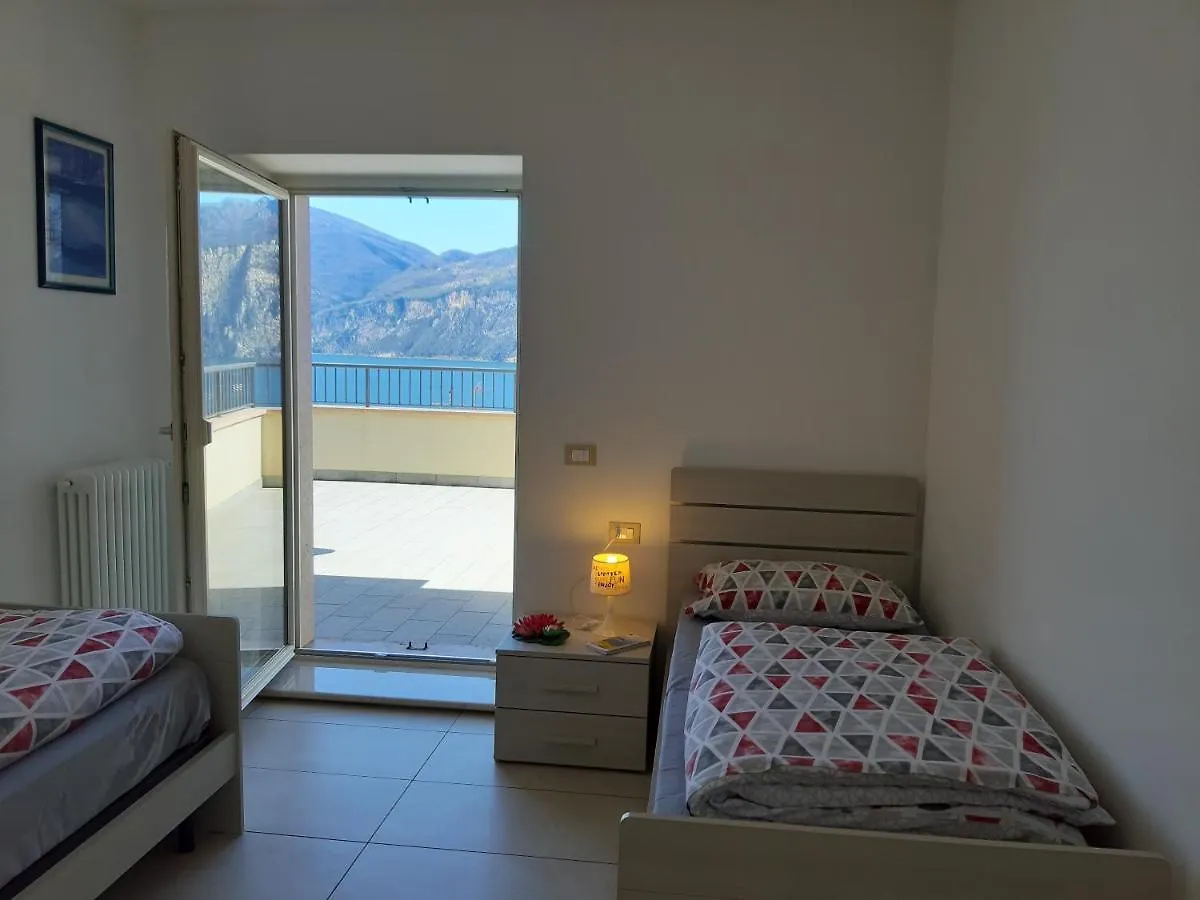 Appartamenti Prima Luce Brenzone sul Garda Italy