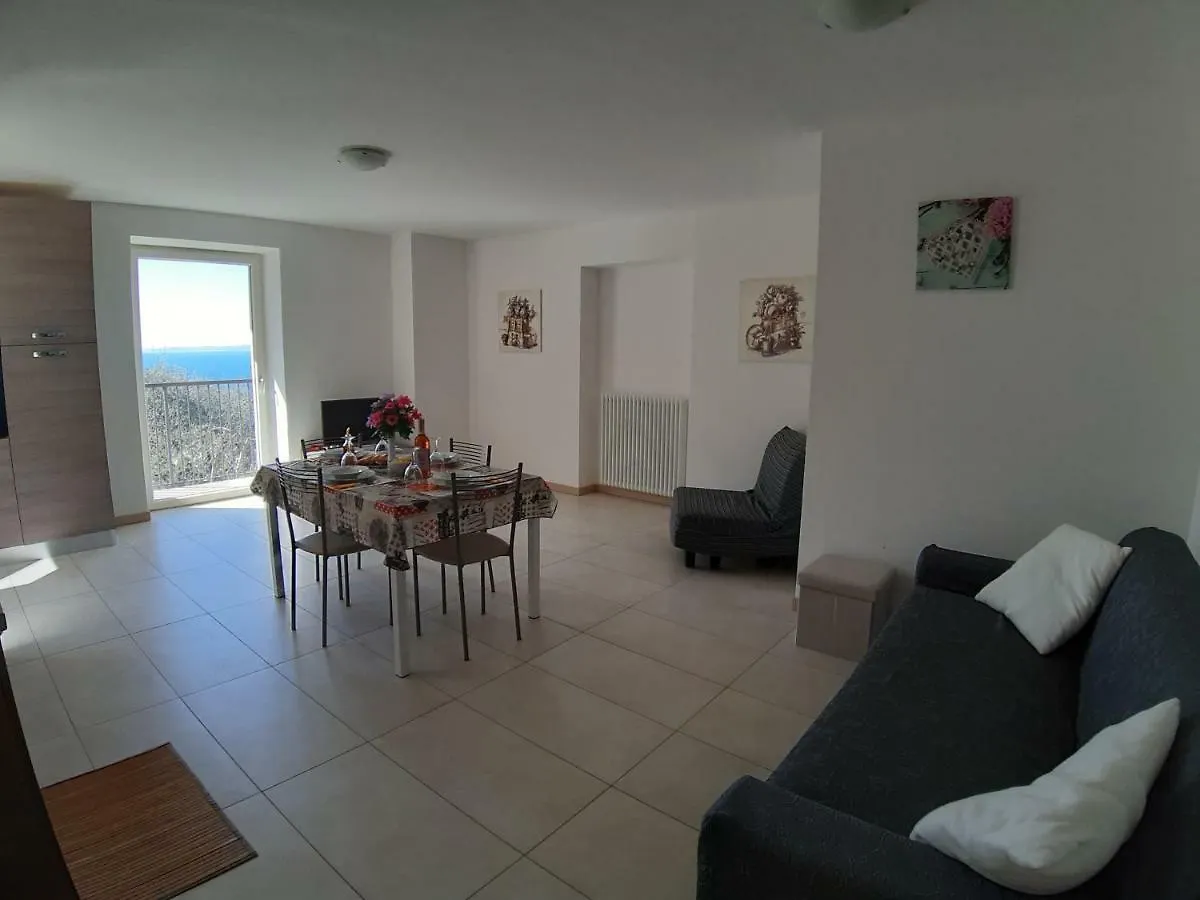 Appartamenti Prima Luce Brenzone sul Garda Italy