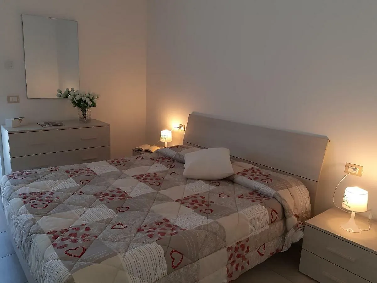 Appartamenti Prima Luce Brenzone sul Garda Apartment