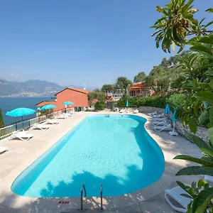 2* Appart hôtel Castelli