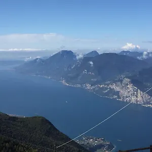 La Virgola Brenzone sul Garda