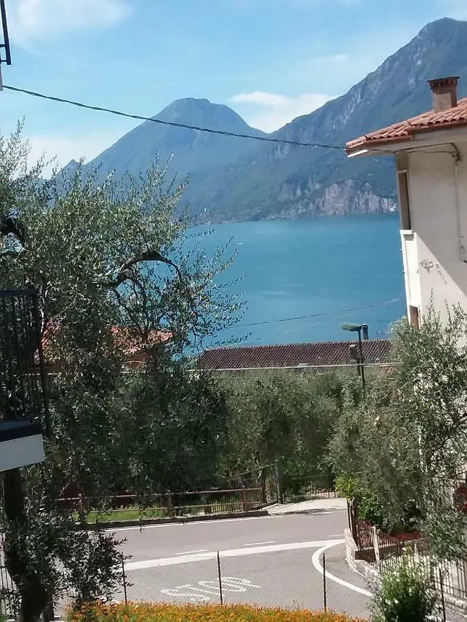 Appartamenti Prima Luce Brenzone sul Garda Apartment